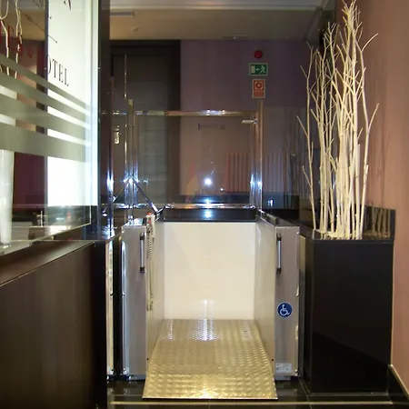 Washington Parquesol & アパートホテル